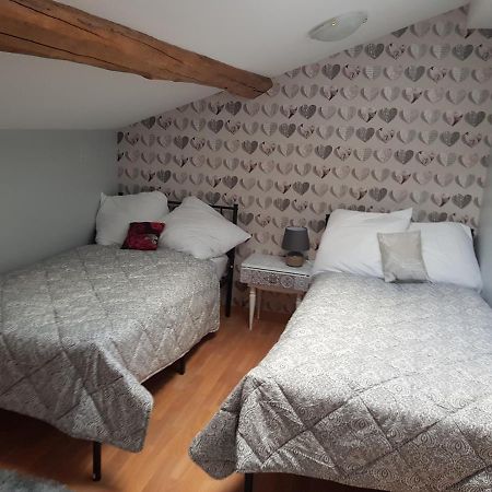Le Pommier Chambre D'Hote Clussais-la-Pommeraie Exterior foto