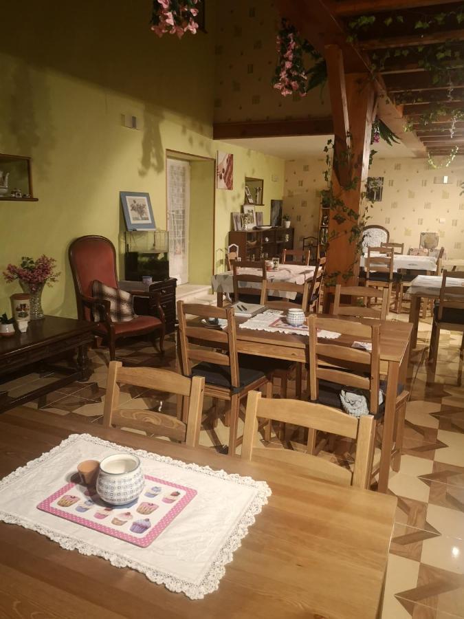 Le Pommier Chambre D'Hote Clussais-la-Pommeraie Exterior foto